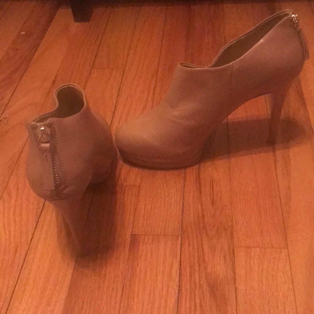 Nine West leather booties